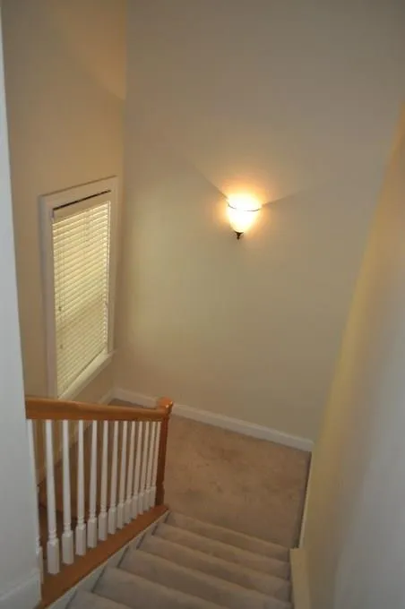 1502 Masons Creek Circle, Sandy Springs, Georgia 30350, 3 Bedrooms Bedrooms, ,2 BathroomsBathrooms,Residential,Sold,1502 Masons Creek Circle,6085031