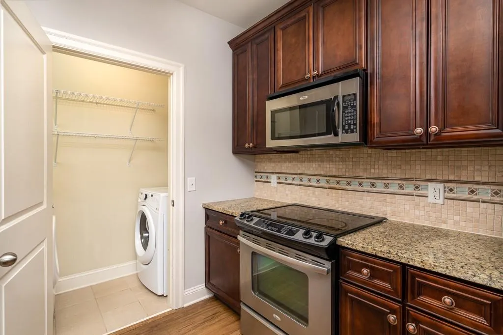 901 Abernathy Road Ne Unit 4080, Atlanta, Georgia 30328, 2 Bedrooms Bedrooms, ,2 BathroomsBathrooms,Residential,Sold,901 Abernathy Road Ne Unit 4080,6779618