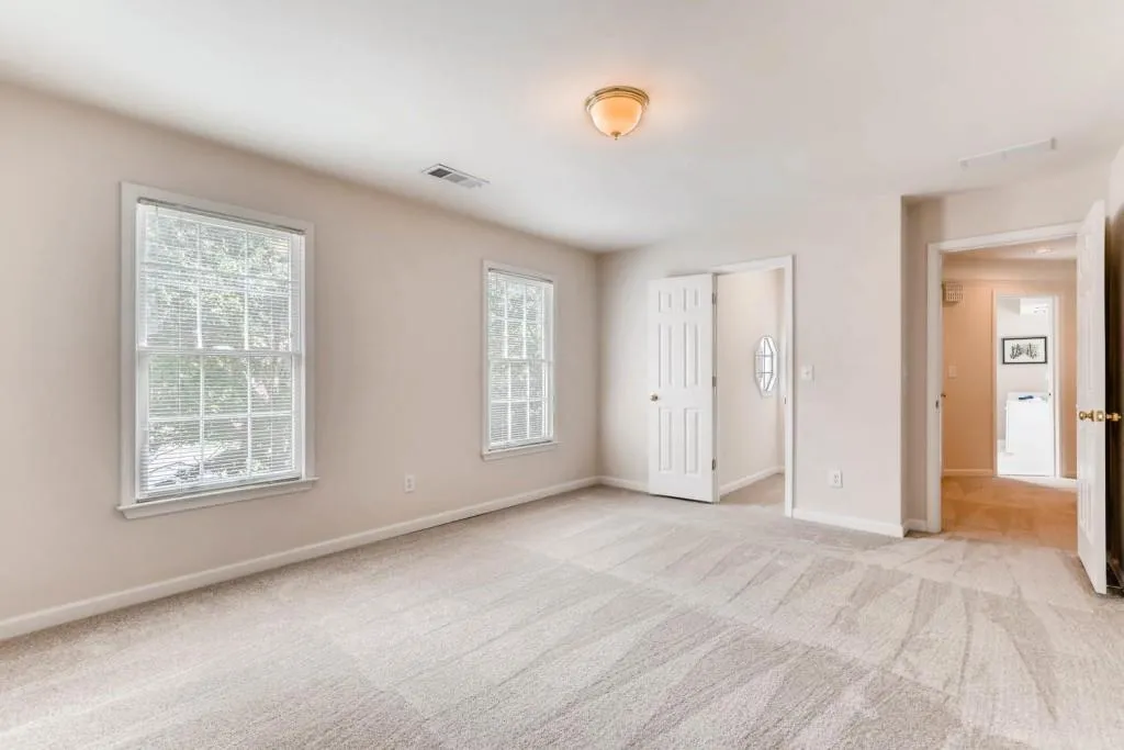 720 Glenridge Close Drive, Atlanta, Georgia 30328, 3 Bedrooms Bedrooms, ,2 BathroomsBathrooms,Residential,Sold,720 Glenridge Close Drive,6059715