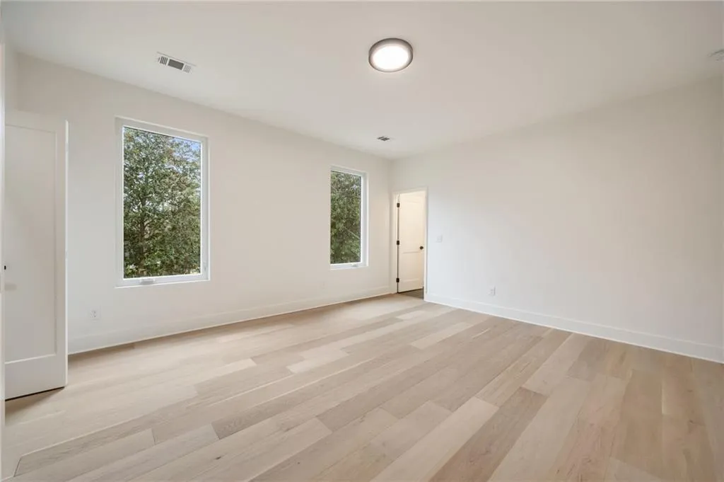 198 Johnson Ferry Road Nw, Atlanta, Georgia 30328, 5 Bedrooms Bedrooms, ,5 BathroomsBathrooms,Residential,For Sale,198 Johnson Ferry Road Nw,7527542
