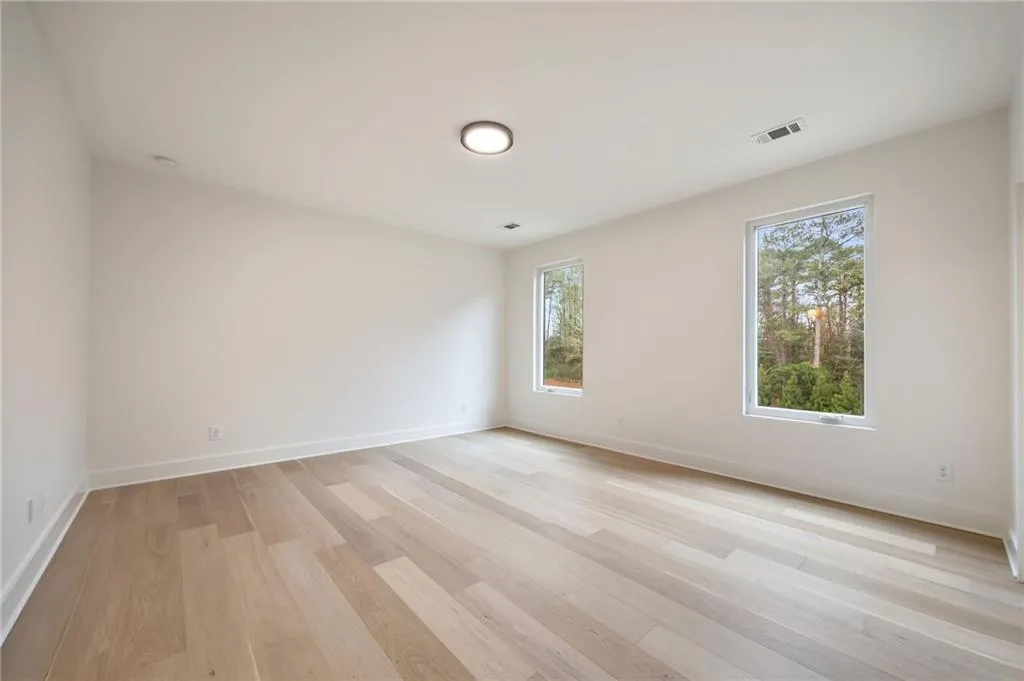 198 Johnson Ferry Road Nw, Atlanta, Georgia 30328, 5 Bedrooms Bedrooms, ,5 BathroomsBathrooms,Residential,For Sale,198 Johnson Ferry Road Nw,7527542