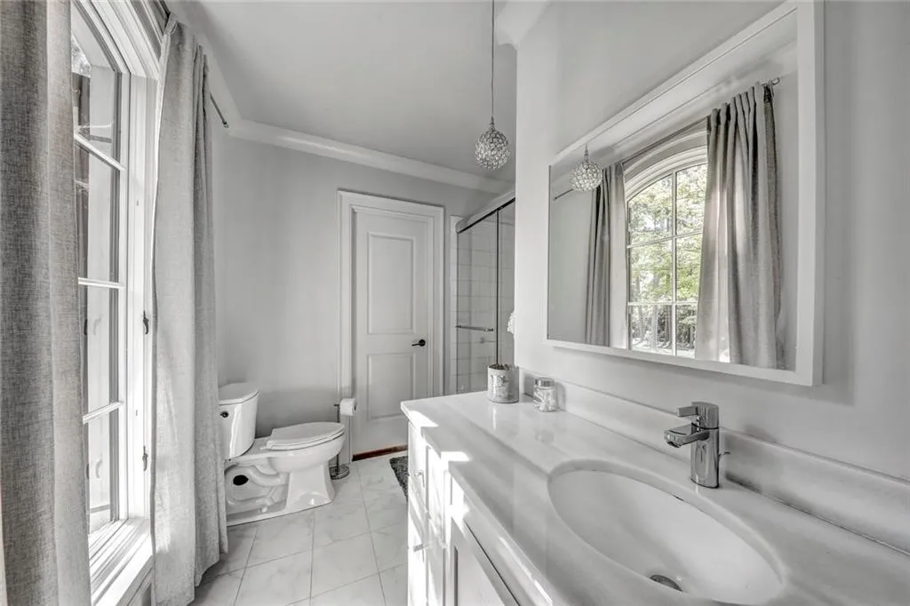 815 N Island Drive, Atlanta, Georgia 30327, 5 Bedrooms Bedrooms, ,4 BathroomsBathrooms,Residential,Sold,815 N Island Drive,6792669 815 N Island Drive, Atlanta, Georgia 30327, 5 Bedrooms Bedrooms, ,4 BathroomsBathrooms,Residential,Sold,815 N Island Drive,6792669