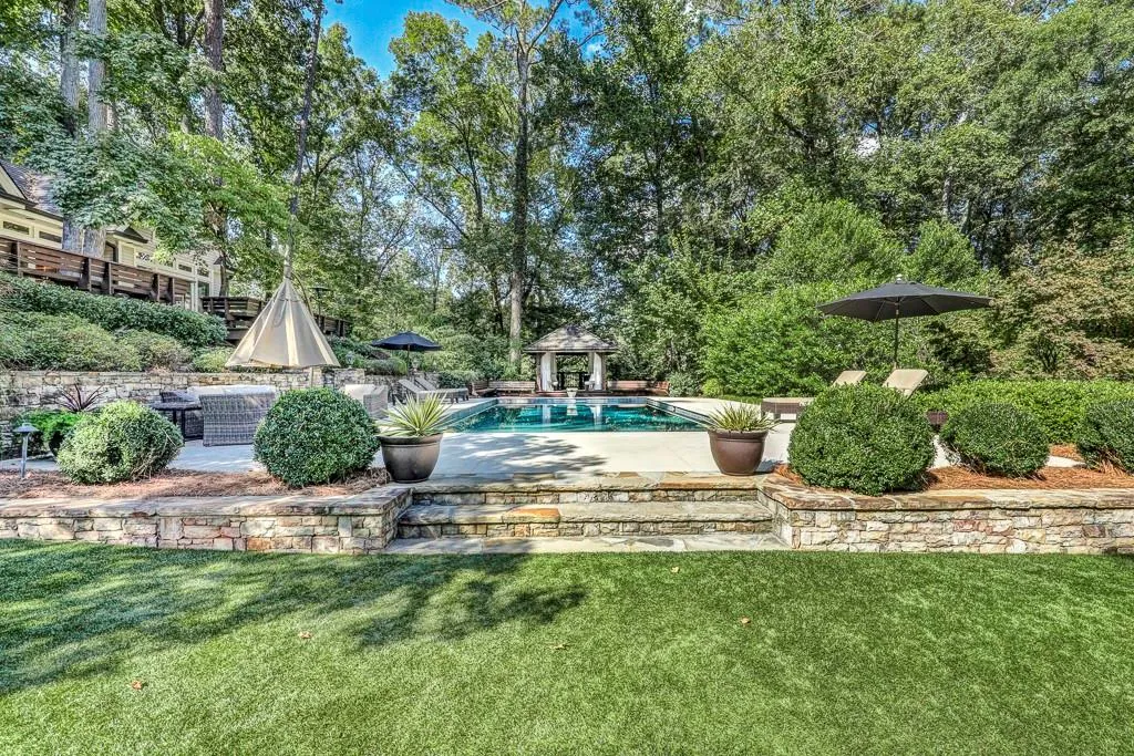815 N Island Drive, Atlanta, Georgia 30327, 5 Bedrooms Bedrooms, ,4 BathroomsBathrooms,Residential,Sold,815 N Island Drive,6792669 815 N Island Drive, Atlanta, Georgia 30327, 5 Bedrooms Bedrooms, ,4 BathroomsBathrooms,Residential,Sold,815 N Island Drive,6792669