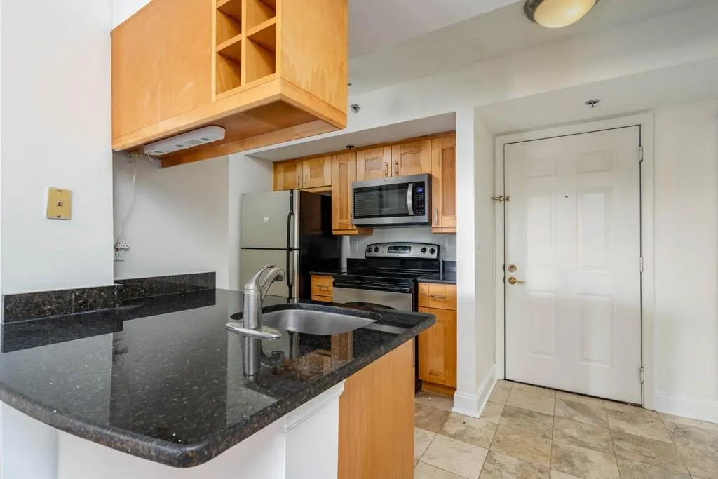 795 Hammond Drive Unit 1004, Sandy Springs, Georgia 30328, 1 Bedroom Bedrooms, ,1 BathroomBathrooms,Residential,Sold,795 Hammond Drive Unit 1004,6790061