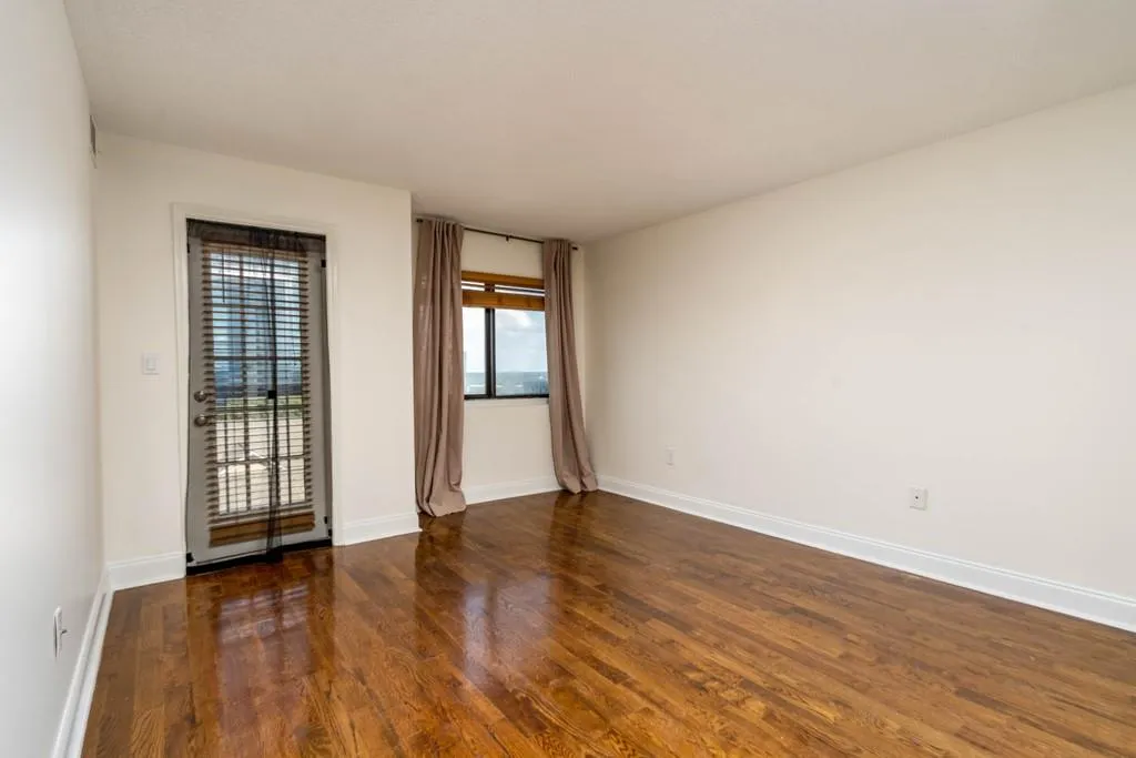 795 Hammond Drive Unit 1004, Sandy Springs, Georgia 30328, 1 Bedroom Bedrooms, ,1 BathroomBathrooms,Residential,Sold,795 Hammond Drive Unit 1004,6790061