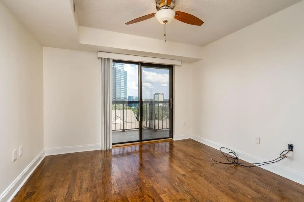 795 Hammond Drive Unit 1004, Sandy Springs, Georgia 30328, 1 Bedroom Bedrooms, ,1 BathroomBathrooms,Residential,Sold,795 Hammond Drive Unit 1004,6790061