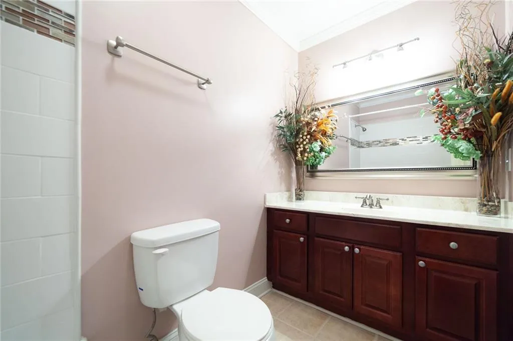 6900 Roswell Road Unit Q14, Atlanta, Georgia 30328, 2 Bedrooms Bedrooms, ,2 BathroomsBathrooms,Residential,Sold,6900 Roswell Road Unit Q14,6047278