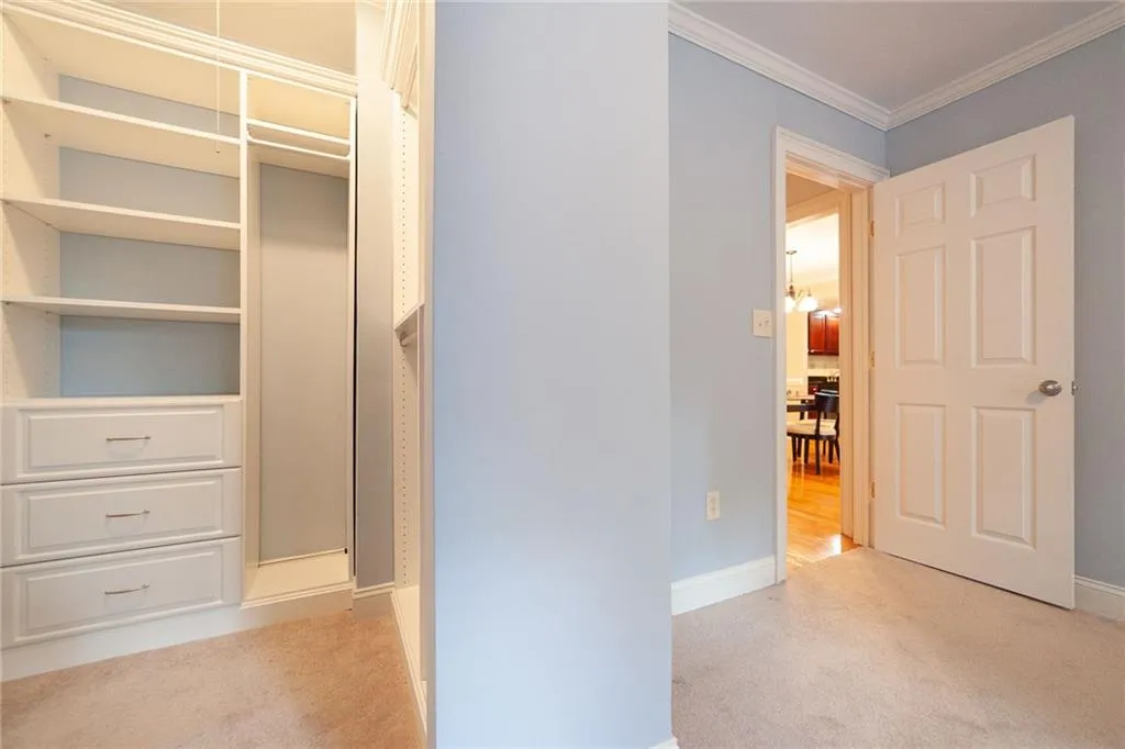 6900 Roswell Road Unit Q14, Atlanta, Georgia 30328, 2 Bedrooms Bedrooms, ,2 BathroomsBathrooms,Residential,Sold,6900 Roswell Road Unit Q14,6047278