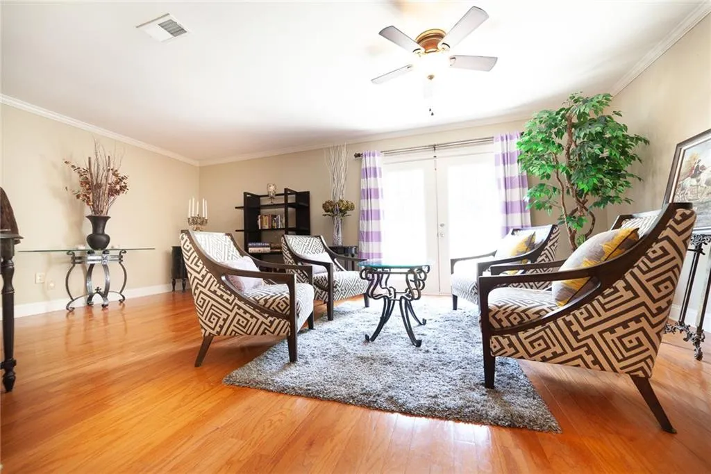 6900 Roswell Road Unit Q14, Atlanta, Georgia 30328, 2 Bedrooms Bedrooms, ,2 BathroomsBathrooms,Residential,Sold,6900 Roswell Road Unit Q14,6047278