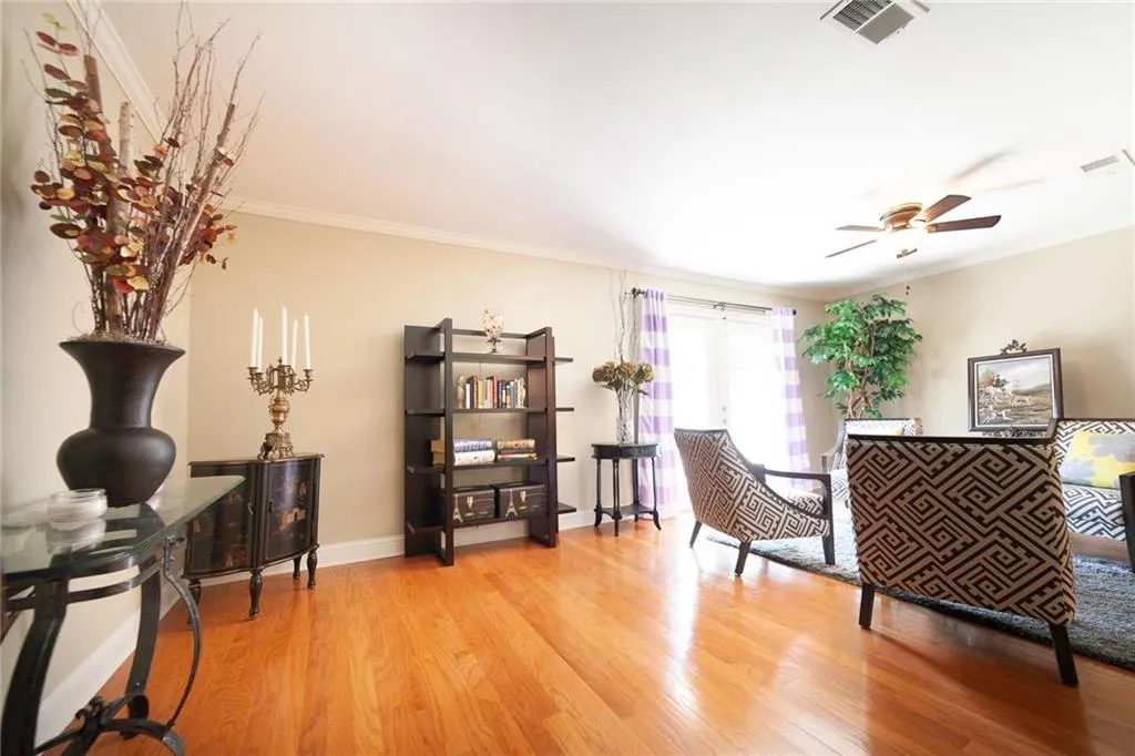 6900 Roswell Road Unit Q14, Atlanta, Georgia 30328, 2 Bedrooms Bedrooms, ,2 BathroomsBathrooms,Residential,Sold,6900 Roswell Road Unit Q14,6047278