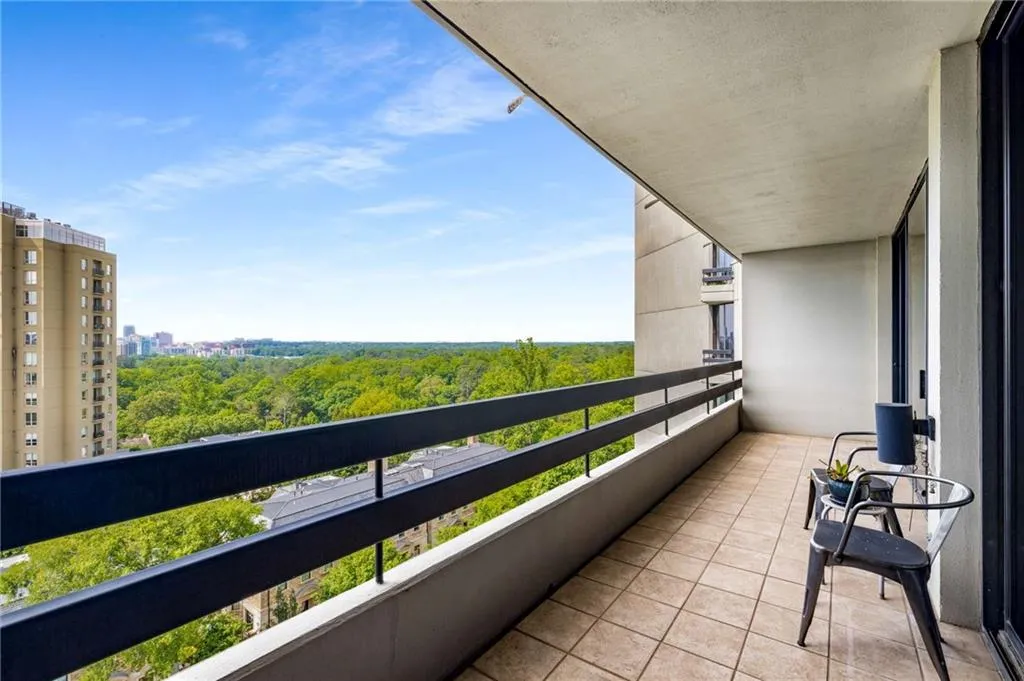 2660 Peachtree Road Nw Unit 13h, Atlanta, Georgia 30305, 2 Bedrooms Bedrooms, ,2 BathroomsBathrooms,Residential,For Sale,2660 Peachtree Road Nw Unit 13h,7659068 2660 Peachtree Road Nw Unit 13h, Atlanta, Georgia 30305, 2 Bedrooms Bedrooms, ,2 BathroomsBathrooms,Residential,For Sale,2660 Peachtree Road Nw Unit 13h,7659068