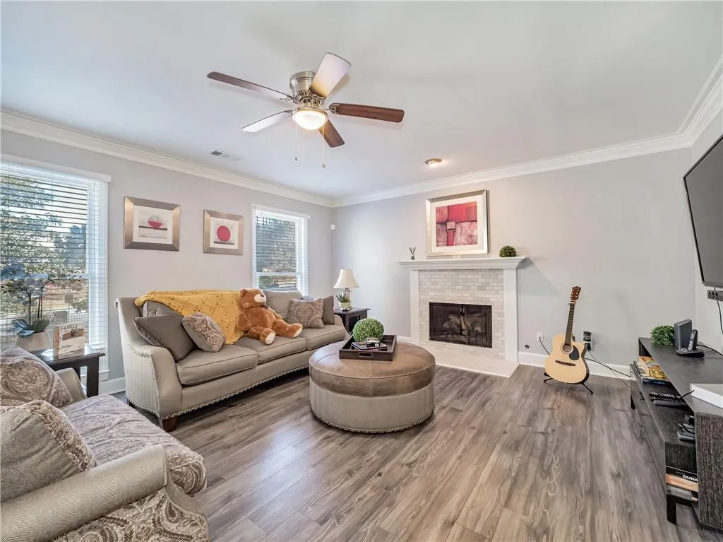 7500 Roswell Road Unit 126, Sandy Springs, Georgia 30350, 3 Bedrooms Bedrooms, ,2 BathroomsBathrooms,Residential,Sold,7500 Roswell Road Unit 126,6973541