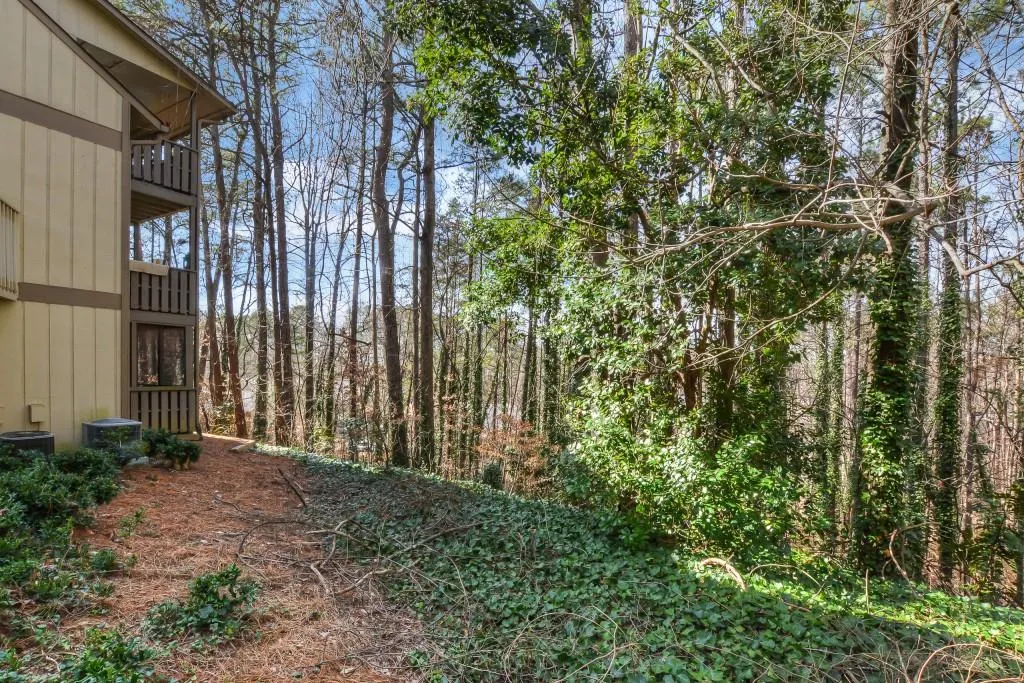 408 Woodcliff Drive, Sandy Springs, Georgia 30350, 2 Bedrooms Bedrooms, ,1 BathroomBathrooms,Residential,Sold,408 Woodcliff Drive,6510843