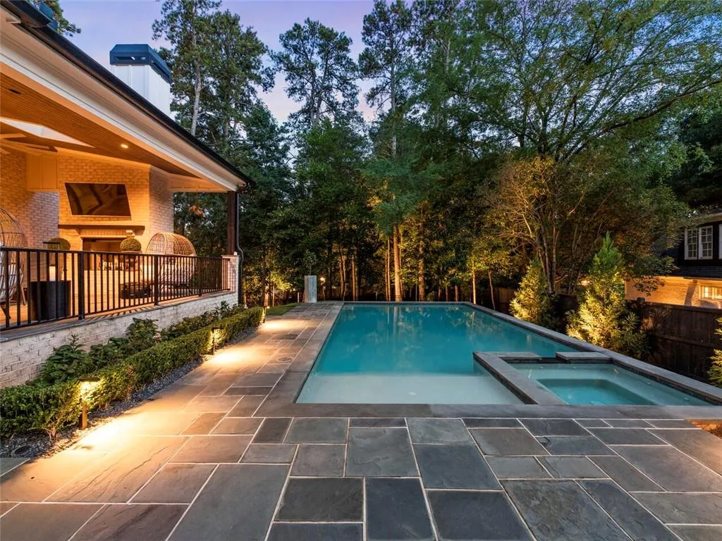 4736 Lake Forrest Drive, Sandy Springs, Georgia 30342, 6 Bedrooms Bedrooms, ,6 BathroomsBathrooms,Residential,Sold,4736 Lake Forrest Drive,6852108