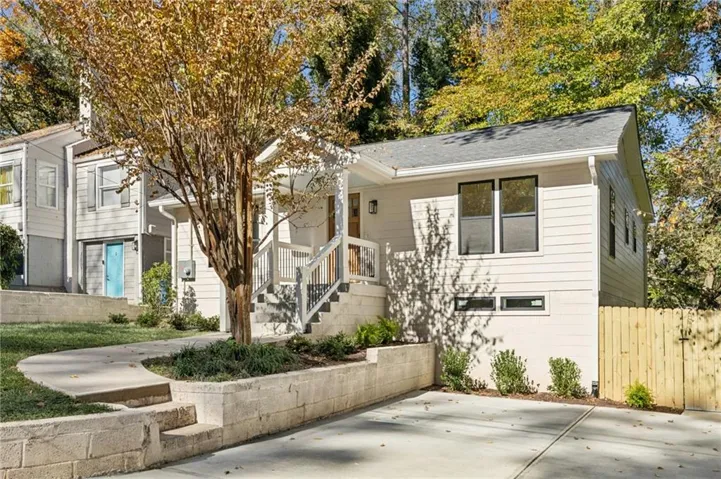 1917 Thompson Avenue, East Point, Georgia 30344