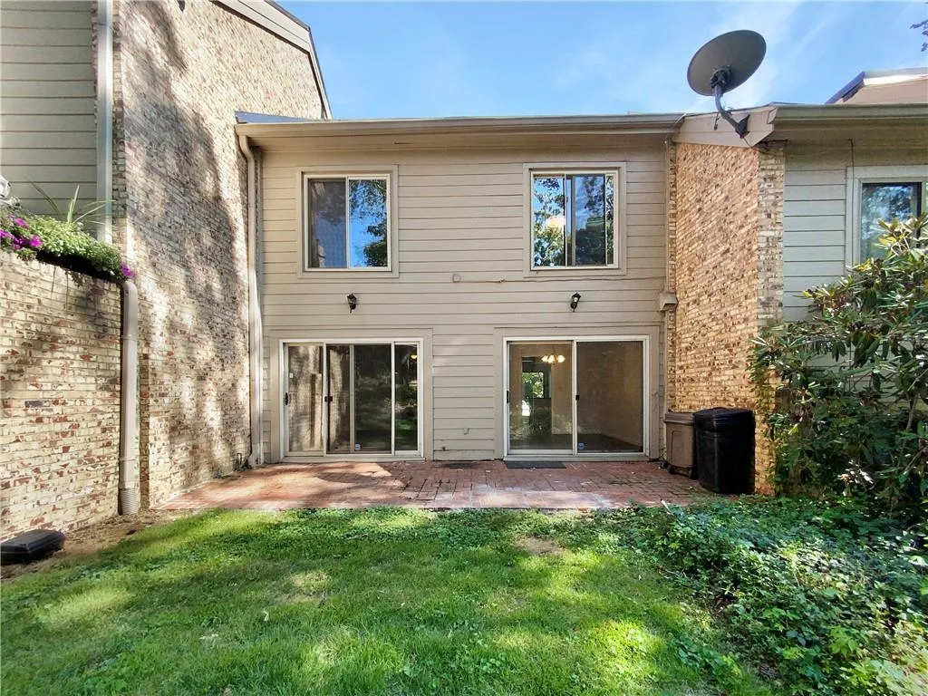 3805 Stonewall Terrace Se Unit 3805, Atlanta, Georgia 30339, 3 Bedrooms Bedrooms, ,2 BathroomsBathrooms,Residential,For Sale,3805 Stonewall Terrace Se Unit 3805,7626276