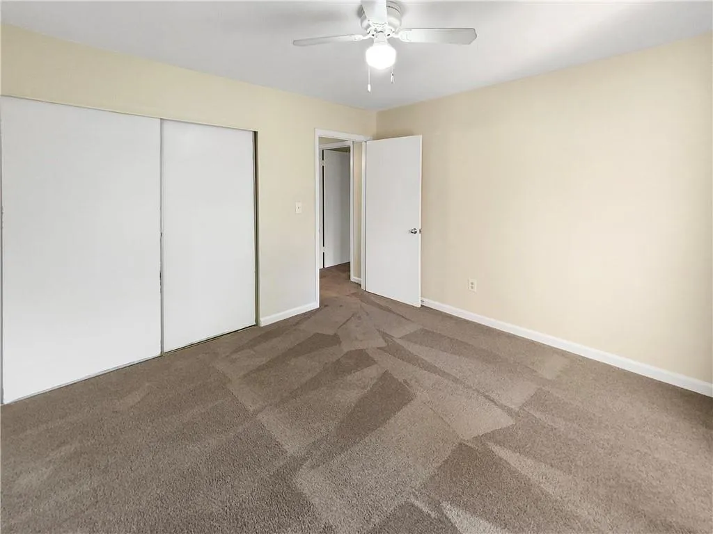 3805 Stonewall Terrace Se Unit 3805, Atlanta, Georgia 30339, 3 Bedrooms Bedrooms, ,2 BathroomsBathrooms,Residential,For Sale,3805 Stonewall Terrace Se Unit 3805,7626276