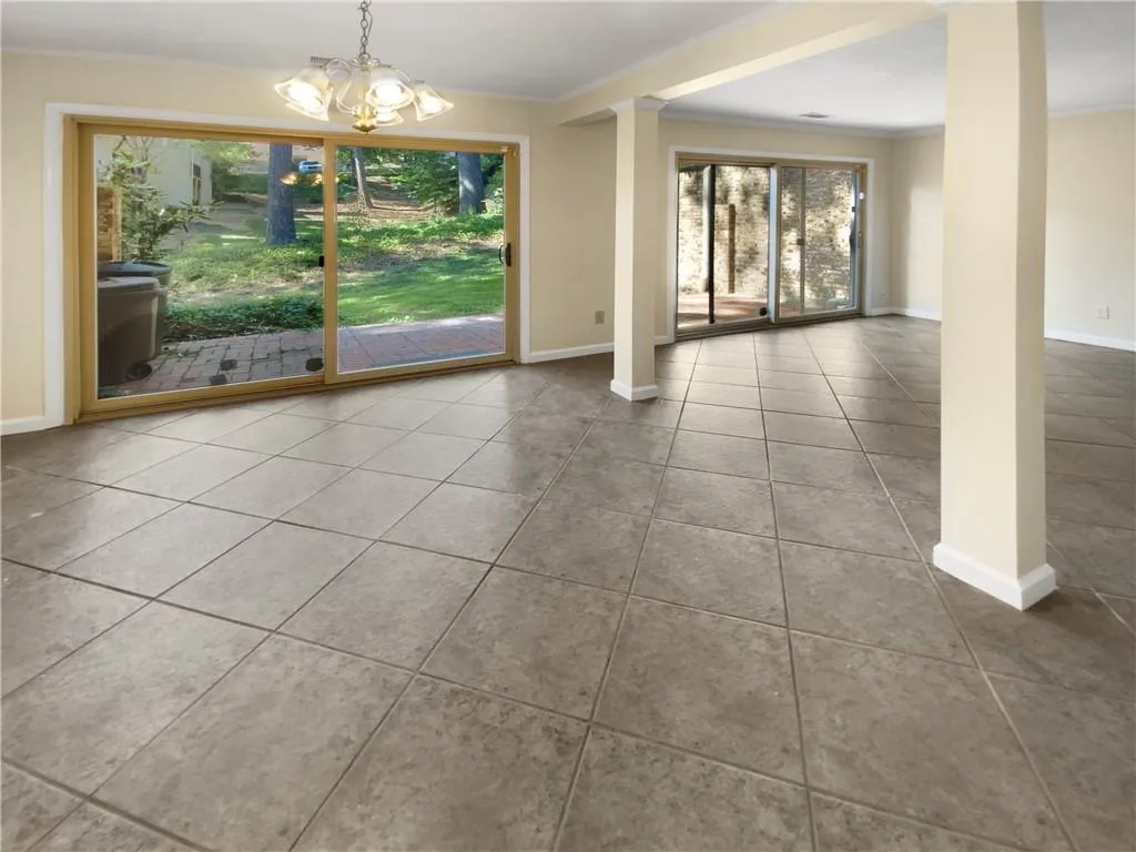 3805 Stonewall Terrace Se Unit 3805, Atlanta, Georgia 30339, 3 Bedrooms Bedrooms, ,2 BathroomsBathrooms,Residential,For Sale,3805 Stonewall Terrace Se Unit 3805,7626276