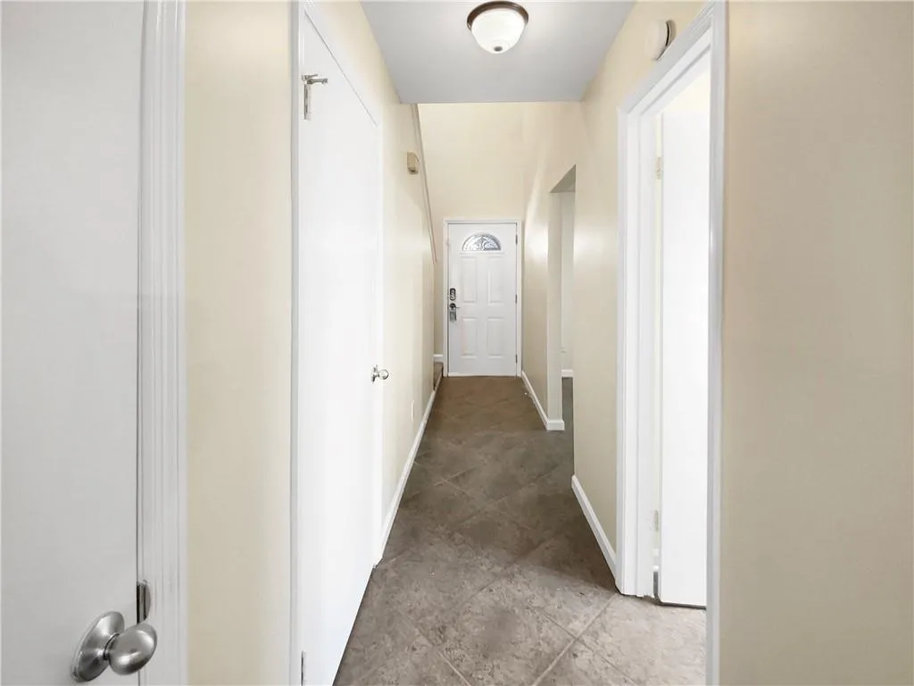3805 Stonewall Terrace Se Unit 3805, Atlanta, Georgia 30339, 3 Bedrooms Bedrooms, ,2 BathroomsBathrooms,Residential,For Sale,3805 Stonewall Terrace Se Unit 3805,7626276