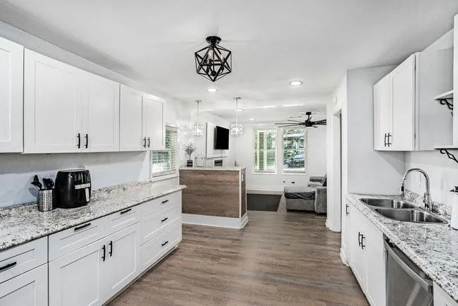 834 Woods Drive Nw, Atlanta, Georgia 30318, 3 Bedrooms Bedrooms, ,2 BathroomsBathrooms,Residential,For Sale,834 Woods Drive Nw,7632759