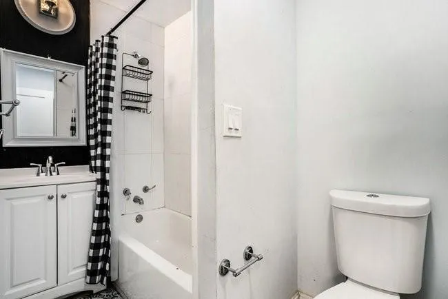 834 Woods Drive Nw, Atlanta, Georgia 30318, 3 Bedrooms Bedrooms, ,2 BathroomsBathrooms,Residential,For Sale,834 Woods Drive Nw,7632759