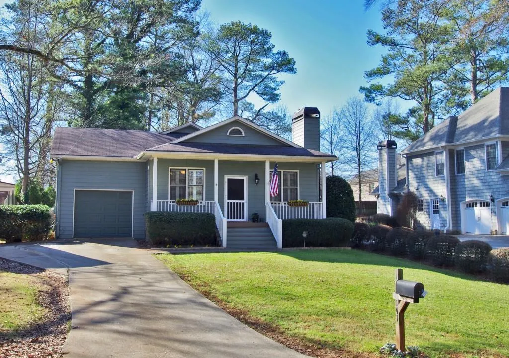 141 Spruell Springs Road, Sandy Springs, Georgia 30342, 3 Bedrooms Bedrooms, ,2 BathroomsBathrooms,Residential,Sold,141 Spruell Springs Road,5885328