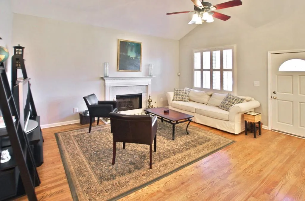141 Spruell Springs Road, Sandy Springs, Georgia 30342, 3 Bedrooms Bedrooms, ,2 BathroomsBathrooms,Residential,Sold,141 Spruell Springs Road,5885328