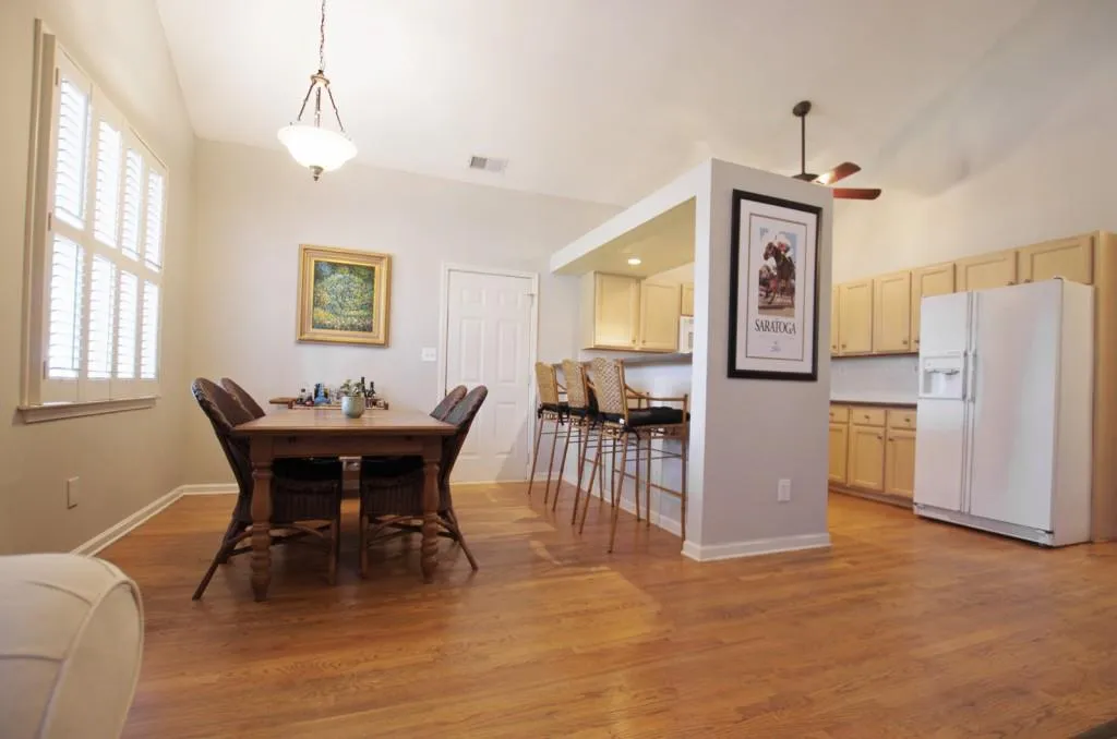 141 Spruell Springs Road, Sandy Springs, Georgia 30342, 3 Bedrooms Bedrooms, ,2 BathroomsBathrooms,Residential,Sold,141 Spruell Springs Road,5885328