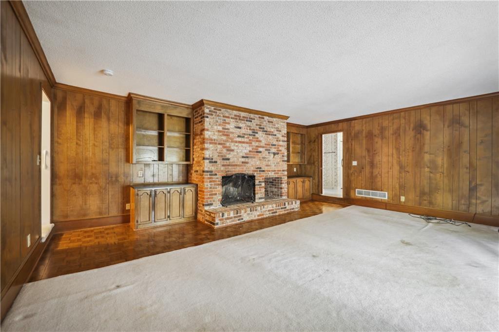 7520 Spalding Lane, Sandy Springs, Georgia 30350, 5 Bedrooms Bedrooms, ,4 BathroomsBathrooms,Residential,Sold,7520 Spalding Lane,7224059