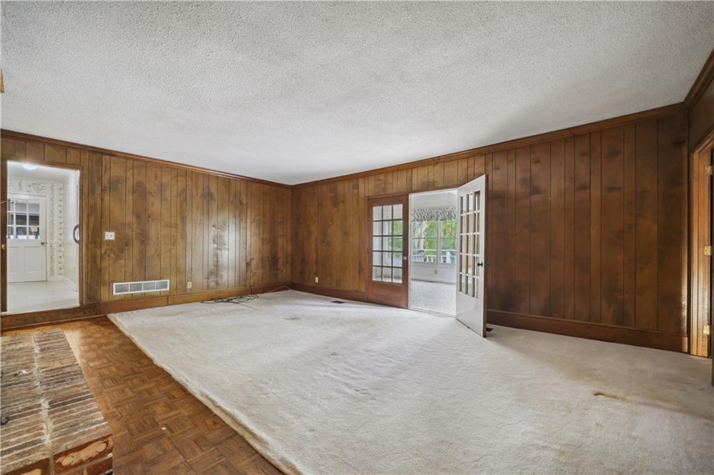 7520 Spalding Lane, Sandy Springs, Georgia 30350, 5 Bedrooms Bedrooms, ,4 BathroomsBathrooms,Residential,Sold,7520 Spalding Lane,7224059