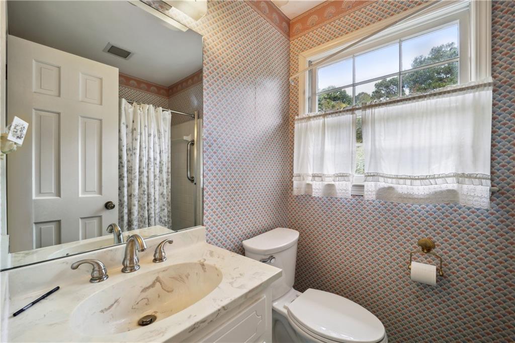 7520 Spalding Lane, Sandy Springs, Georgia 30350, 5 Bedrooms Bedrooms, ,4 BathroomsBathrooms,Residential,Sold,7520 Spalding Lane,7224059