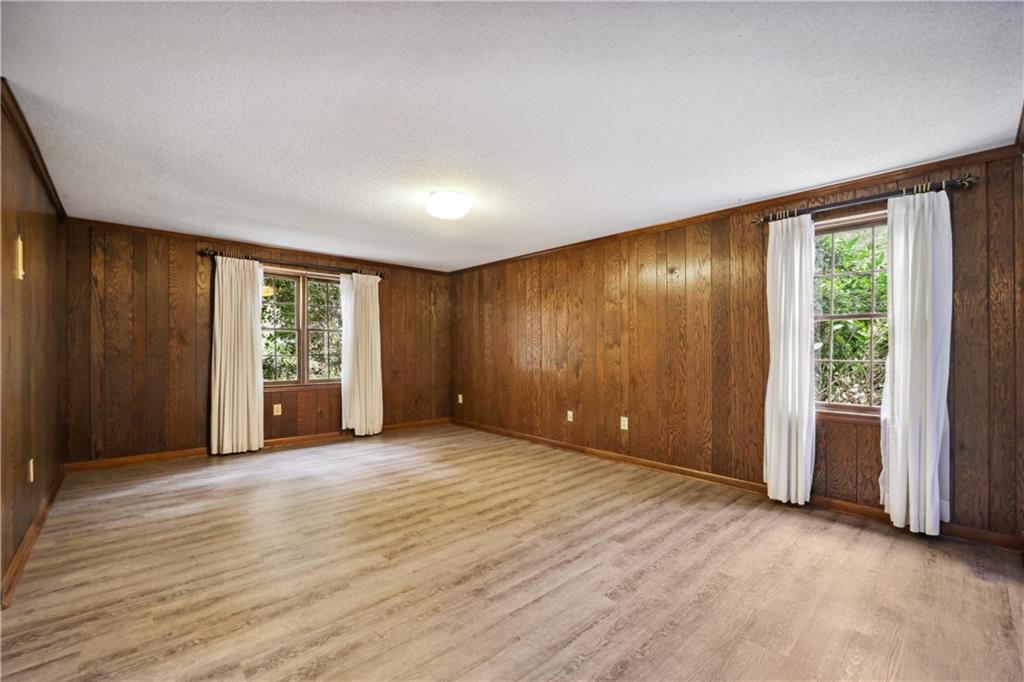 7520 Spalding Lane, Sandy Springs, Georgia 30350, 5 Bedrooms Bedrooms, ,4 BathroomsBathrooms,Residential,Sold,7520 Spalding Lane,7224059