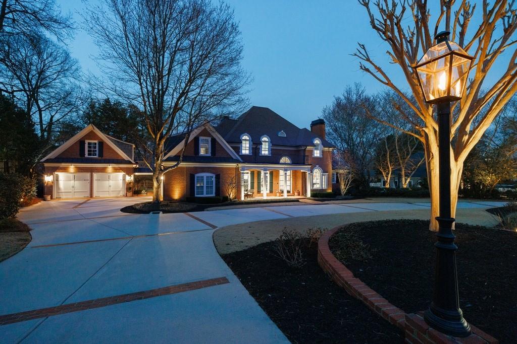 4989 Long Island Drive NW, Sandy Springs, Georgia 30327, 6 Bedrooms Bedrooms, ,6 BathroomsBathrooms,Residential,Sold,4989 Long Island Drive NW,7343610