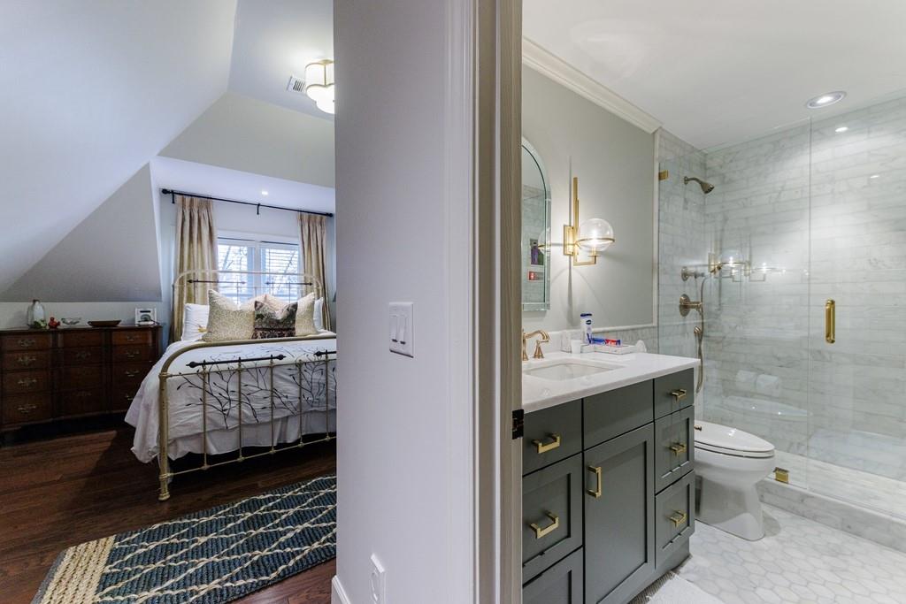 4989 Long Island Drive NW, Sandy Springs, Georgia 30327, 6 Bedrooms Bedrooms, ,6 BathroomsBathrooms,Residential,Sold,4989 Long Island Drive NW,7343610