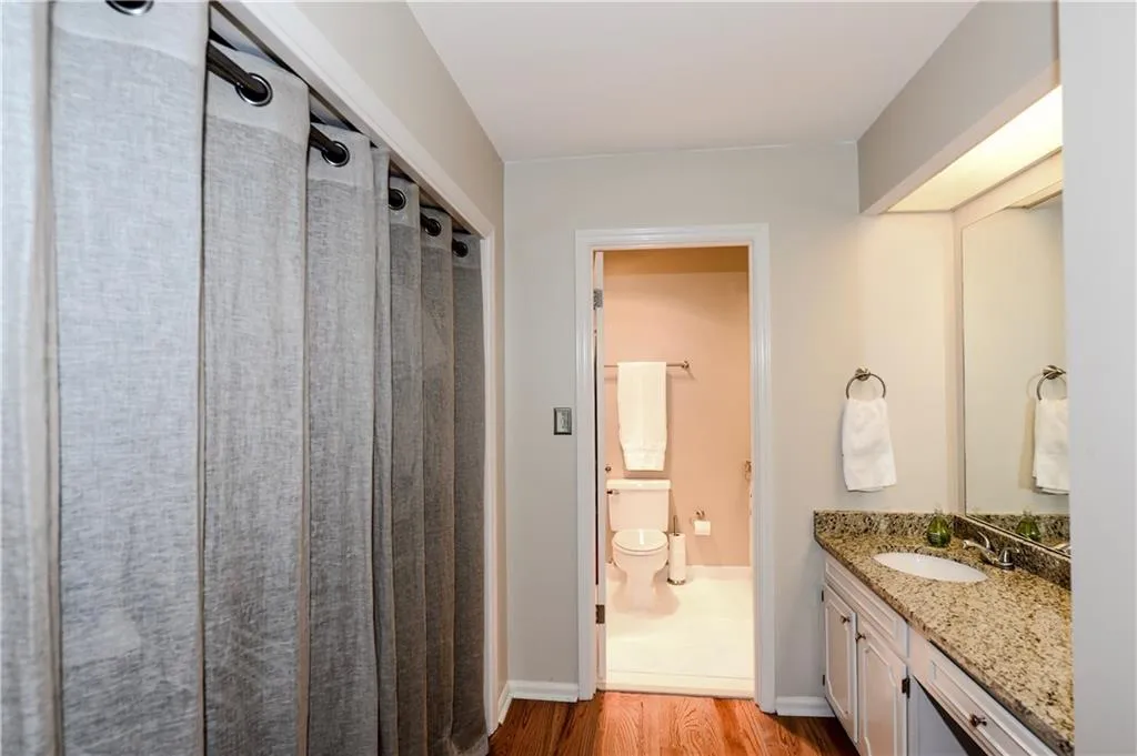 413 The North Chace, Atlanta, Georgia 30328, 4 Bedrooms Bedrooms, ,3 BathroomsBathrooms,Residential,Sold,413 The North Chace,5898599