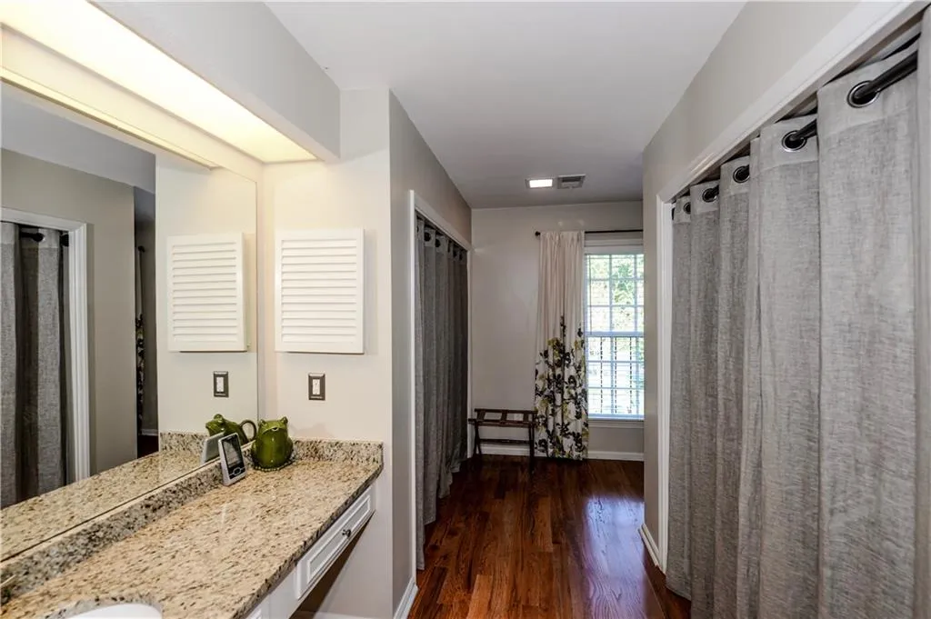 413 The North Chace, Atlanta, Georgia 30328, 4 Bedrooms Bedrooms, ,3 BathroomsBathrooms,Residential,Sold,413 The North Chace,5898599