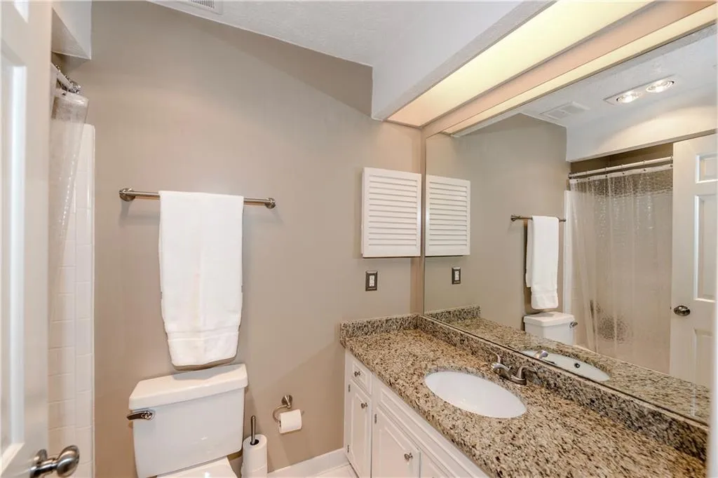 413 The North Chace, Atlanta, Georgia 30328, 4 Bedrooms Bedrooms, ,3 BathroomsBathrooms,Residential,Sold,413 The North Chace,5898599