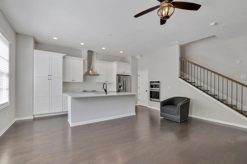 6828 Prelude Drive, Sandy Springs, Georgia 30328, 1 Bedroom Bedrooms, ,1 BathroomBathrooms,Residential,Sold,6828 Prelude Drive,7100999