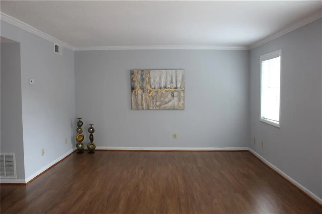 6900 Roswell Road Unit M2, Atlanta, Georgia 30328, 3 Bedrooms Bedrooms, ,2 BathroomsBathrooms,Residential,Sold,6900 Roswell Road Unit M2,5807222