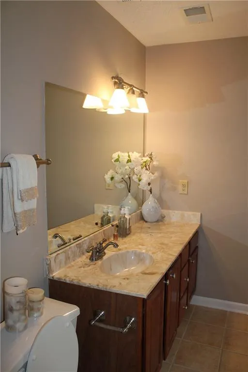 6900 Roswell Road Unit M2, Atlanta, Georgia 30328, 3 Bedrooms Bedrooms, ,2 BathroomsBathrooms,Residential,Sold,6900 Roswell Road Unit M2,5807222