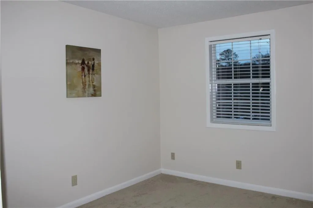 6900 Roswell Road Unit M2, Atlanta, Georgia 30328, 3 Bedrooms Bedrooms, ,2 BathroomsBathrooms,Residential,Sold,6900 Roswell Road Unit M2,5807222
