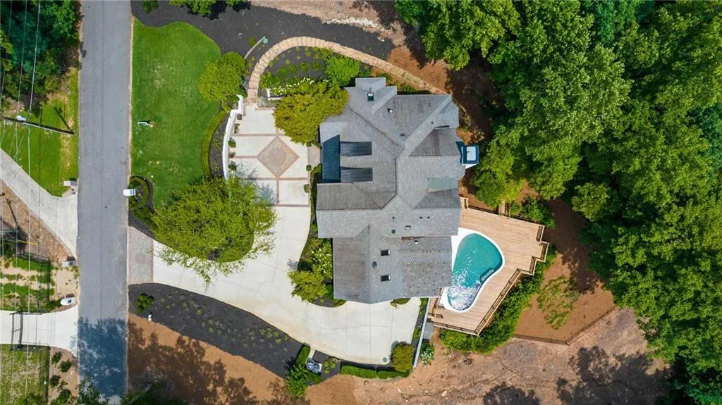 Drone / aerial view
