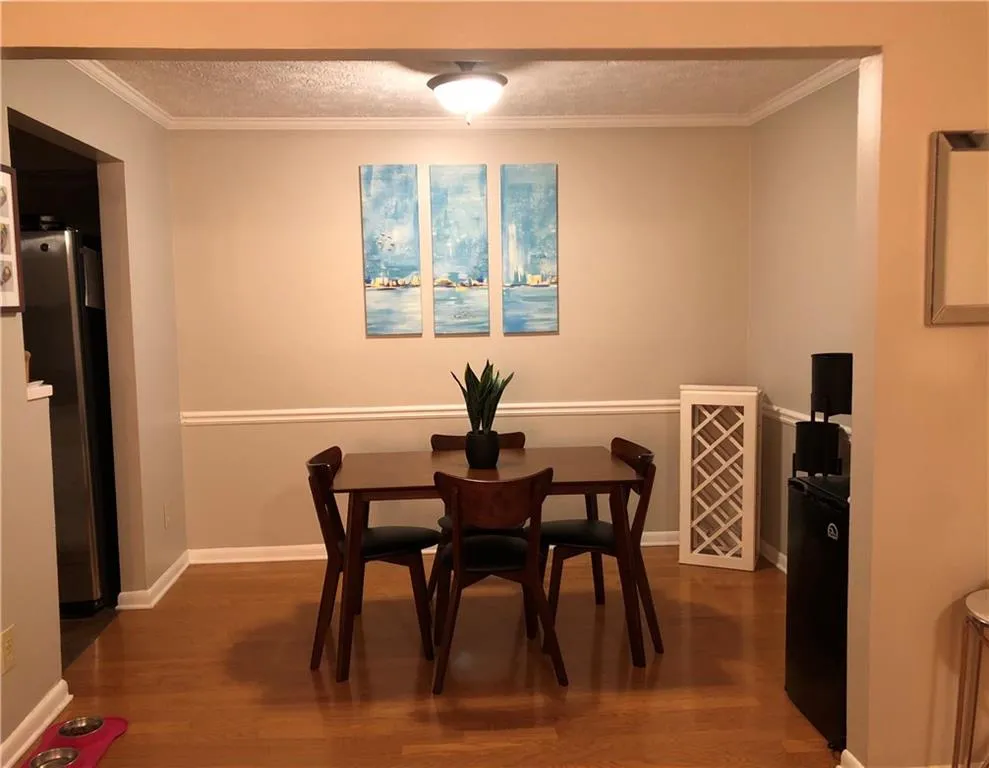 5147 Roswell Rd #7 Road Unit 7/47, Atlanta, Georgia 30342, 2 Bedrooms Bedrooms, ,1 BathroomBathrooms,Residential,Sold,5147 Roswell Rd #7 Road Unit 7/47,6116344