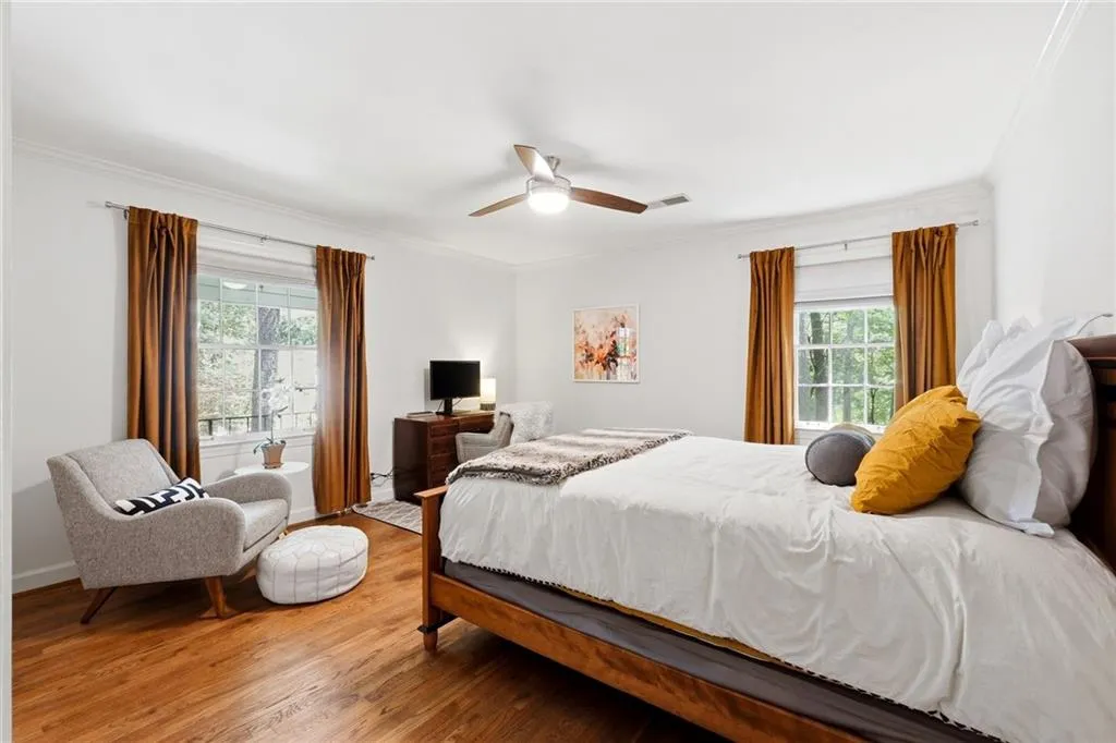 705 E Northway Lane, Atlanta, Georgia 30342, 3 Bedrooms Bedrooms, ,3 BathroomsBathrooms,Residential,For Sale,705 E Northway Lane,7754711
