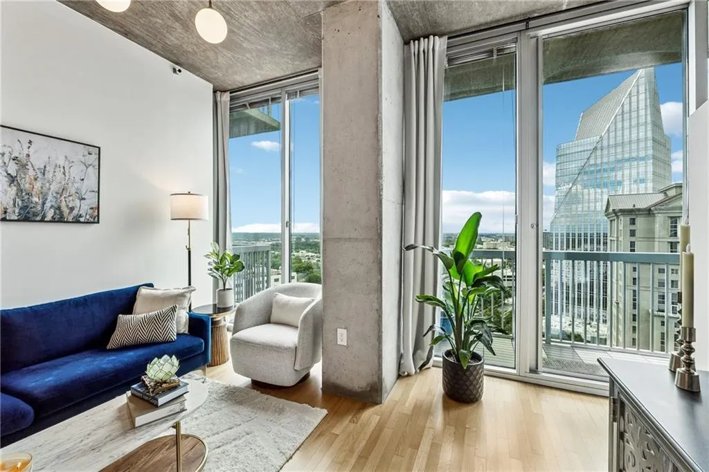 3324 Peachtree Road Ne Unit 2108, Atlanta, Georgia 30326, 1 Bedroom Bedrooms, ,1 BathroomBathrooms,Residential,For Sale,3324 Peachtree Road Ne Unit 2108,7634270