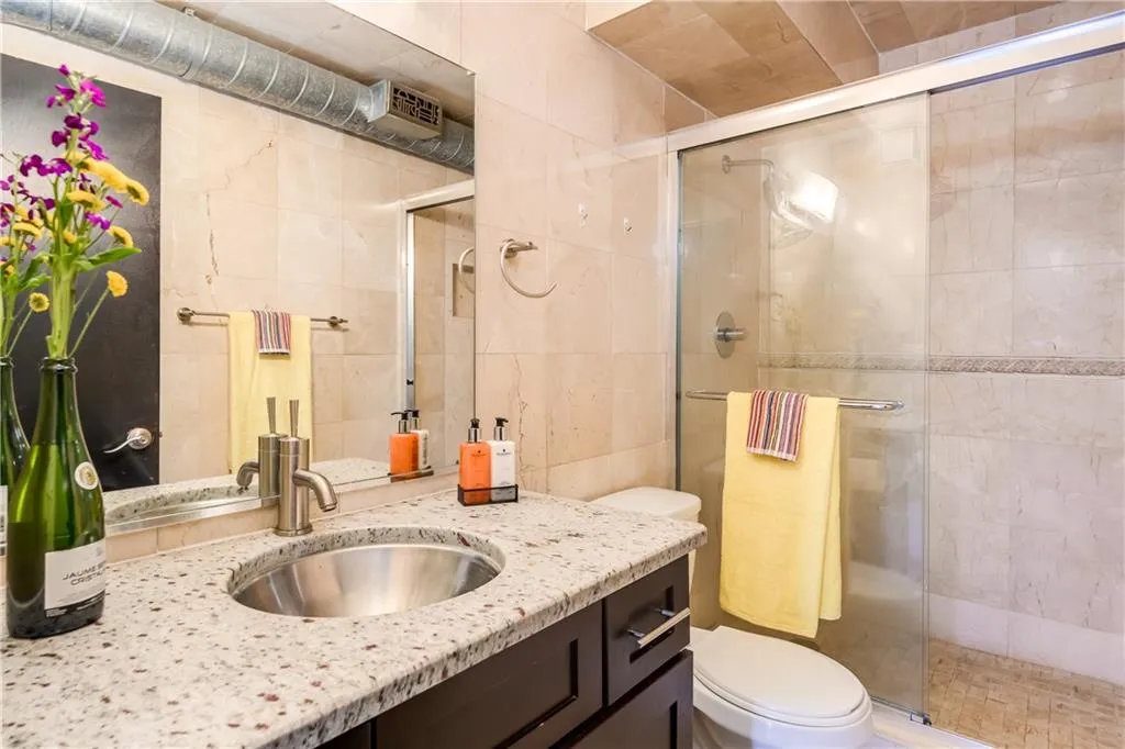 795 Hammond Drive Unit 1013, Atlanta, Georgia 30328, 2 Bedrooms Bedrooms, ,2 BathroomsBathrooms,Residential,Sold,795 Hammond Drive Unit 1013,6888498