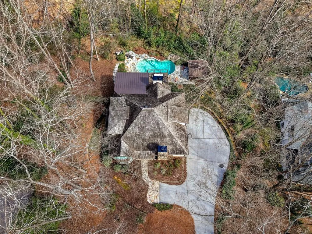 50 Glen Oaks Drive Nw, Sandy Springs, Georgia 30327, 5 Bedrooms Bedrooms, ,4 BathroomsBathrooms,Residential,Sold,50 Glen Oaks Drive Nw,7728741