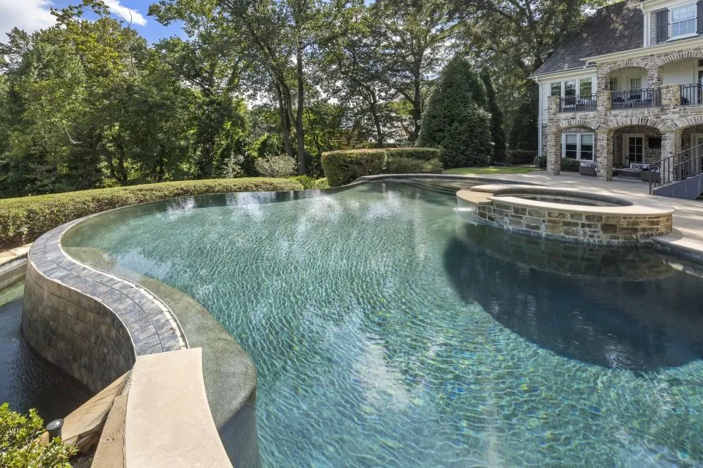 4975 Peachtree Dunwoody Road, Atlanta, Georgia 30342, 6 Bedrooms Bedrooms, ,6 BathroomsBathrooms,Residential,For Sale,4975 Peachtree Dunwoody Road,7645670