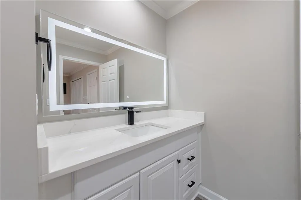 315 Amberidge Trail, Sandy Springs, Georgia 30328, 4 Bedrooms Bedrooms, ,3 BathroomsBathrooms,Residential,For Sale,315 Amberidge Trail,7732028