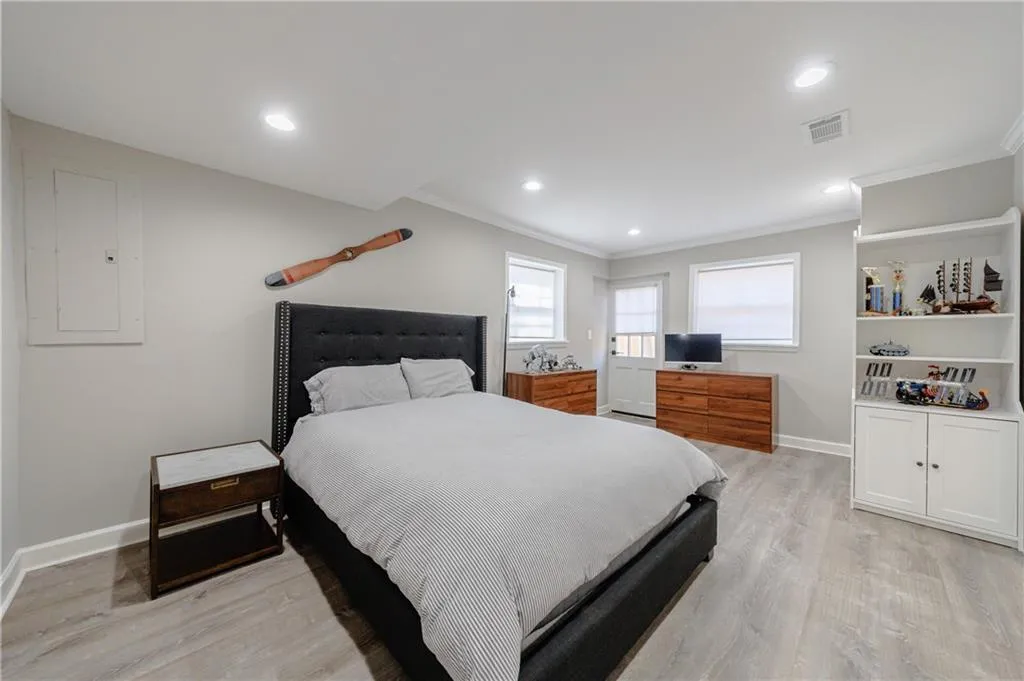 315 Amberidge Trail, Sandy Springs, Georgia 30328, 4 Bedrooms Bedrooms, ,3 BathroomsBathrooms,Residential,For Sale,315 Amberidge Trail,7732028